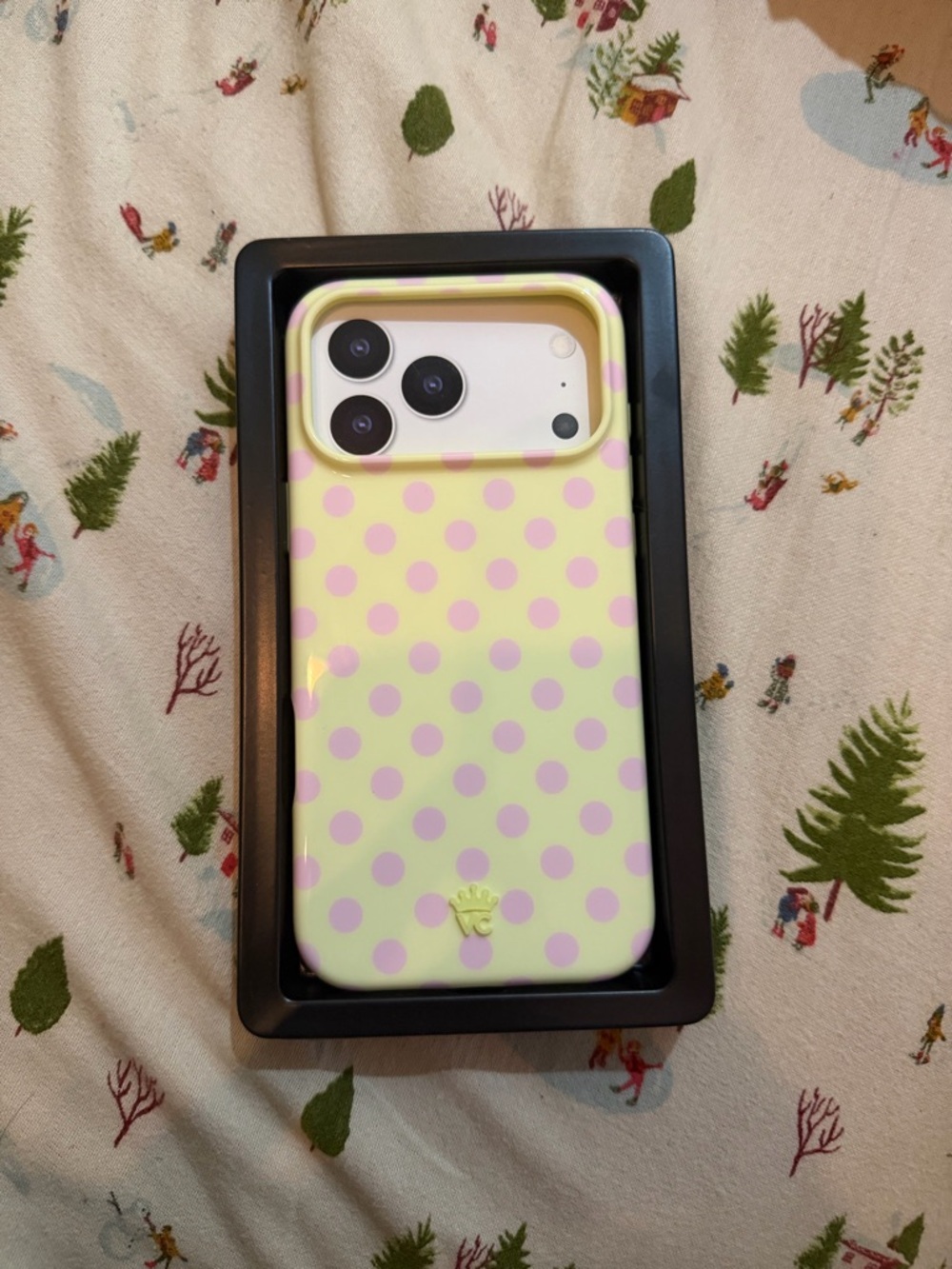 Velvet Caviar 17 Pro Max case (Buttercream Polka Dot)